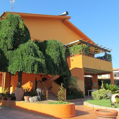 Casa Vacanze Villa Carmela Порто Торес Екстериор снимка